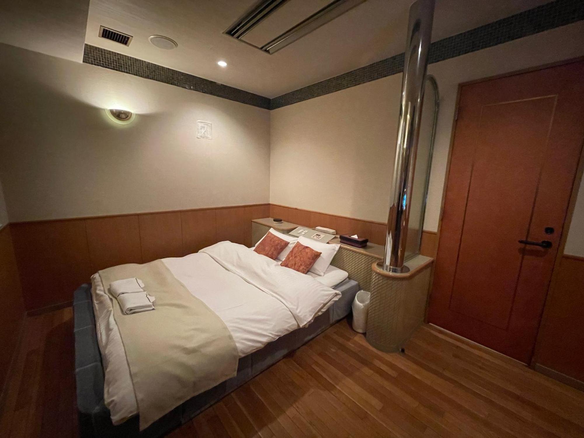 Hotel Luxe - Adult Only Tokio Buitenkant foto